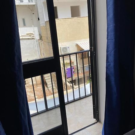 Gzira Centre Apartment ภายนอก รูปภาพ