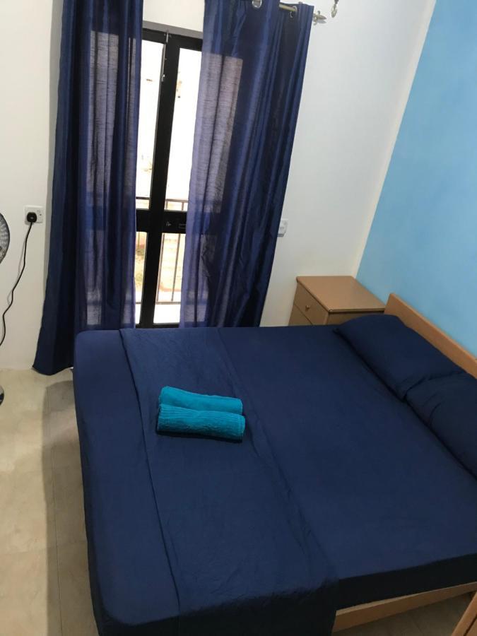 Gzira Centre Apartment ภายนอก รูปภาพ